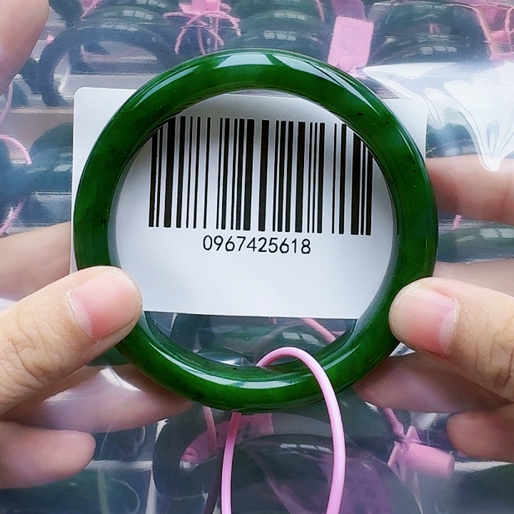 和田玉（碧玉）手镯未镶嵌6061微瑕