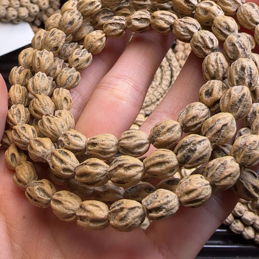 柏香籽/百香籽吊坠麦***股