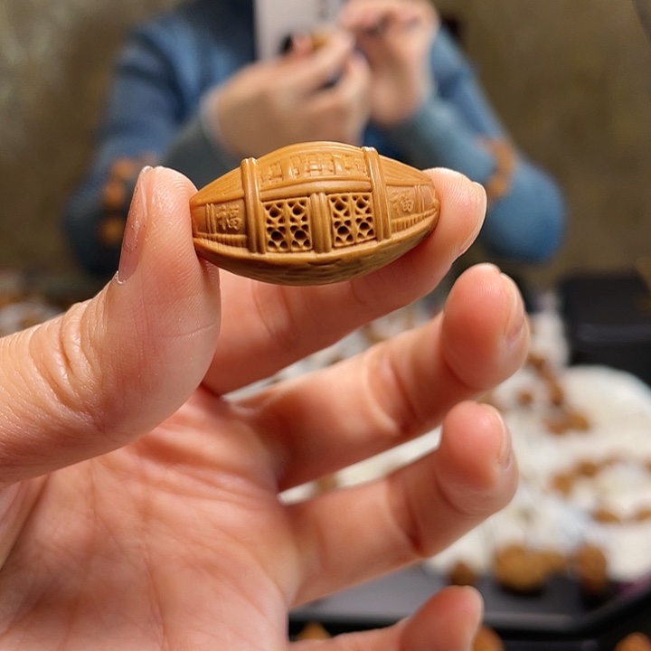 橄榄核吊坠橄榄核