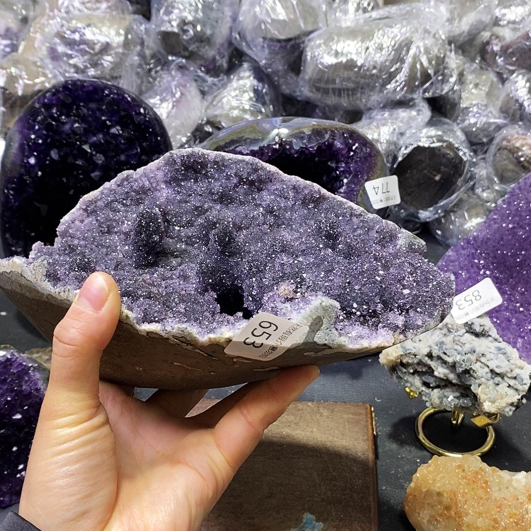 水晶大型摆件（非配饰）未镶嵌