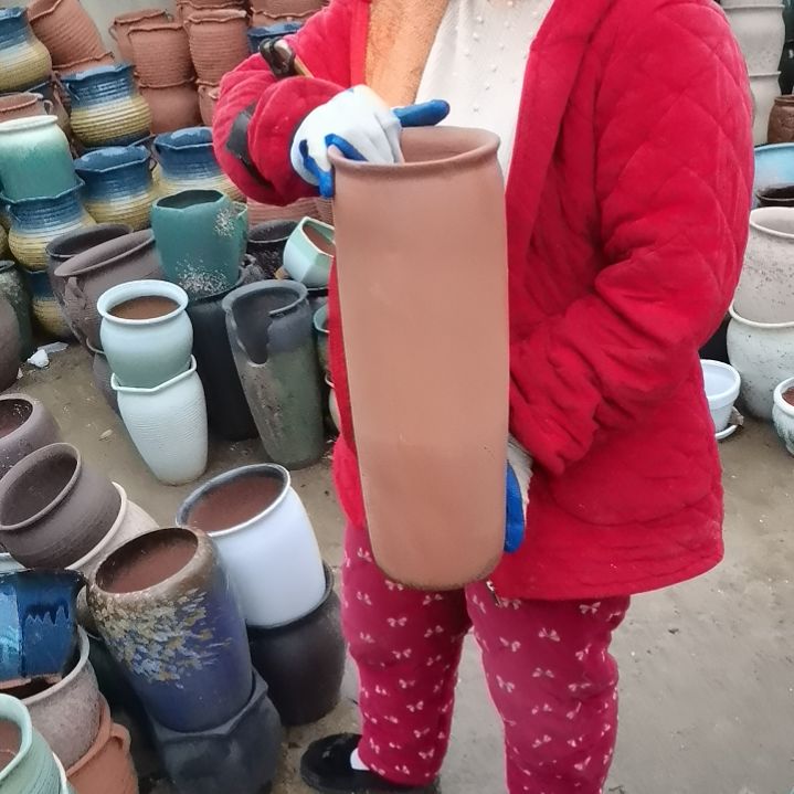 红陶口14高42瑕疵一个盆子