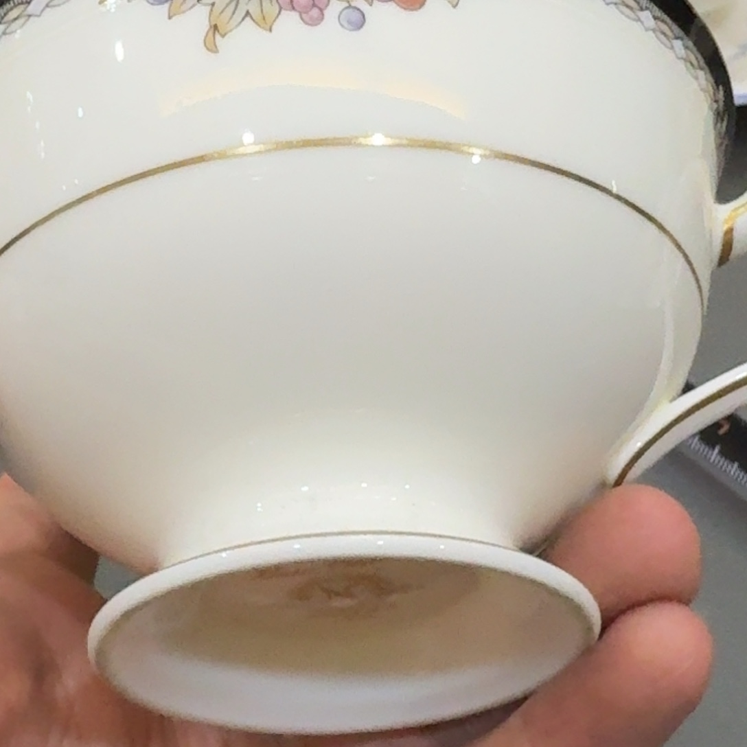 M***a陶瓷片片世界影子瑕