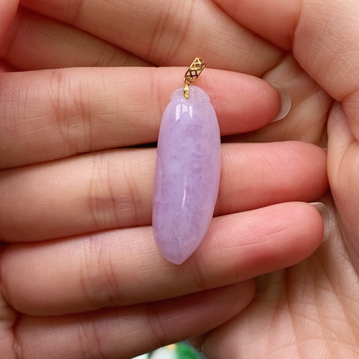 翡翠颈饰未镶嵌吊坠