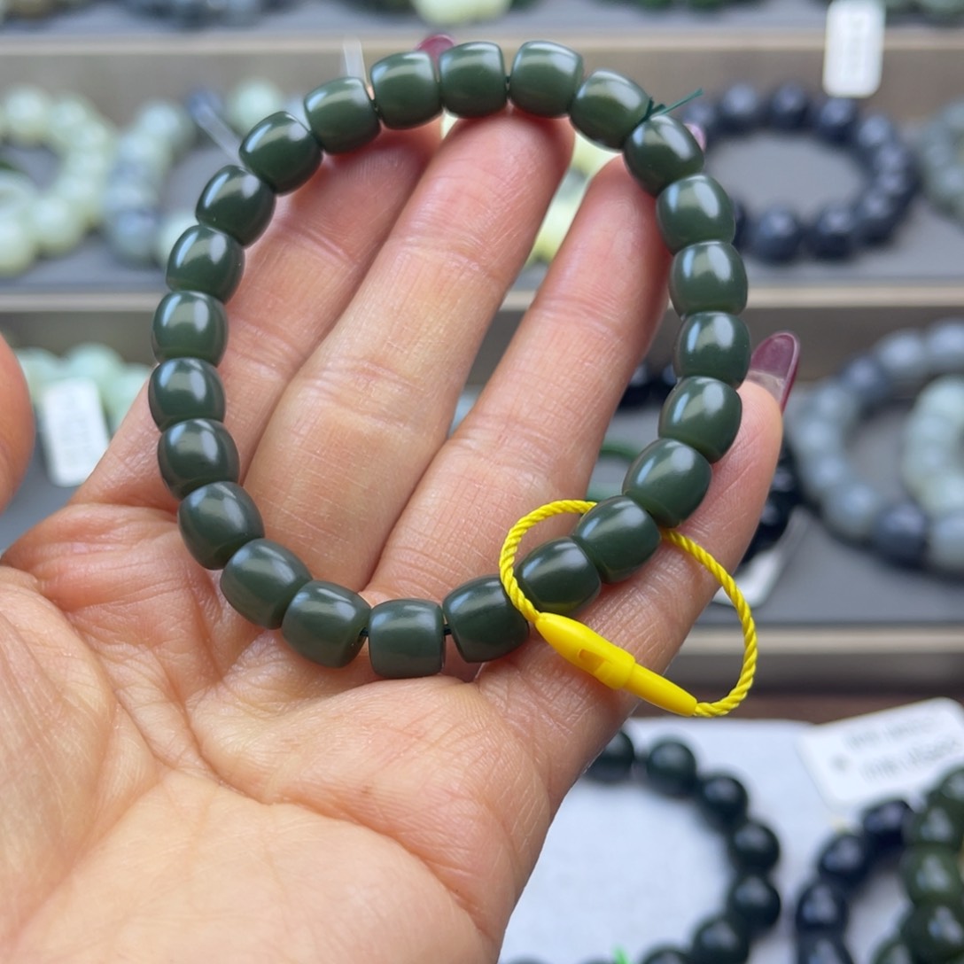 和田玉手链未镶嵌