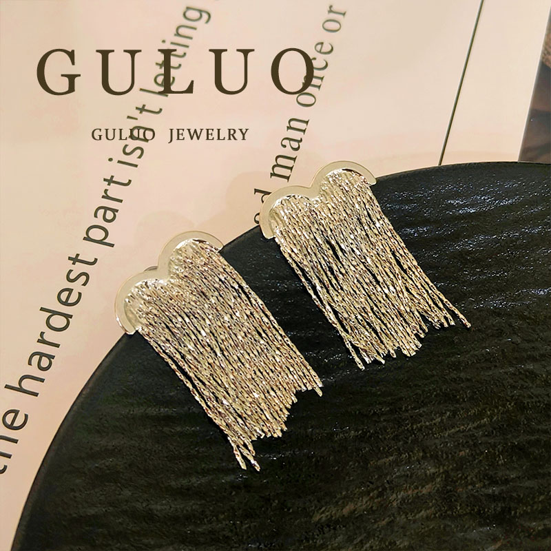 合金耳饰 GULUO 设计感银色流苏显脸小百搭