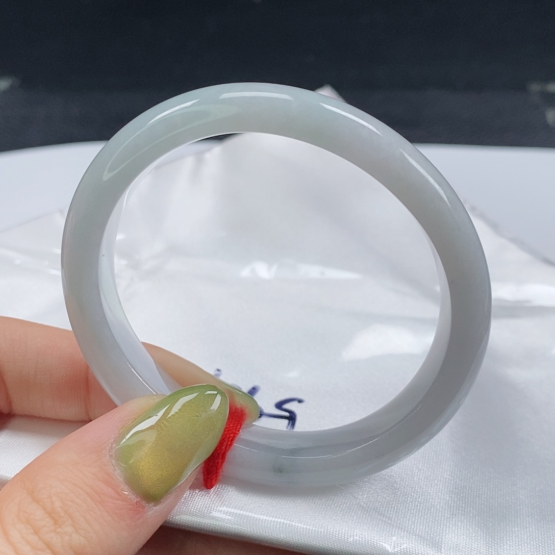 【闪购商品】翡翠手镯（贵妃镯）未镶嵌245号