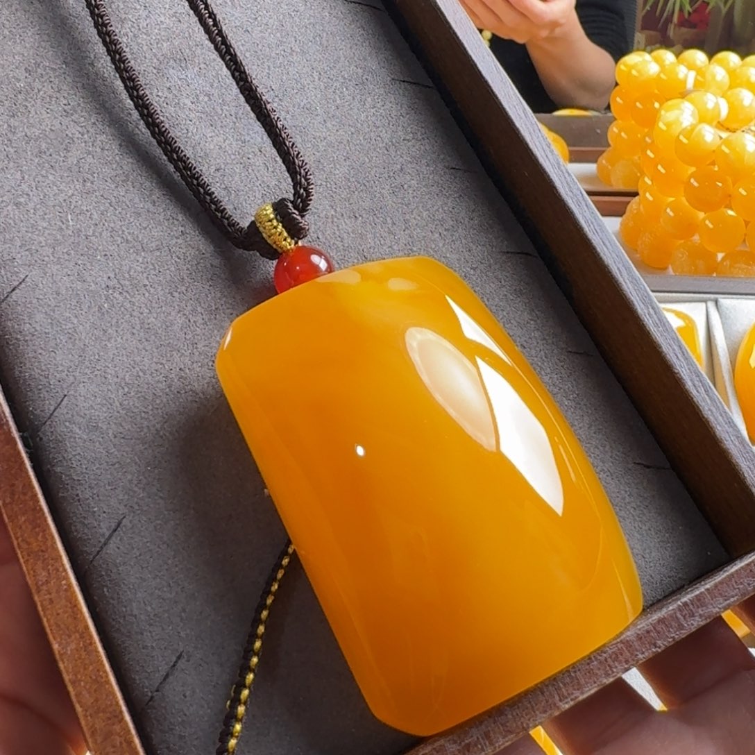 蜜蜡毛衣链未镶嵌