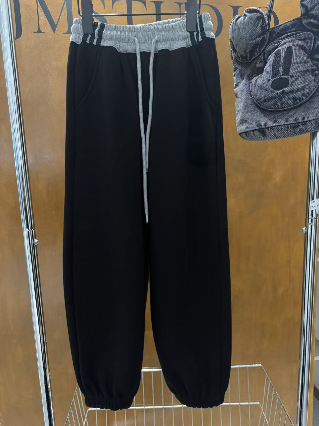 #75805   秋冬款加绒裤