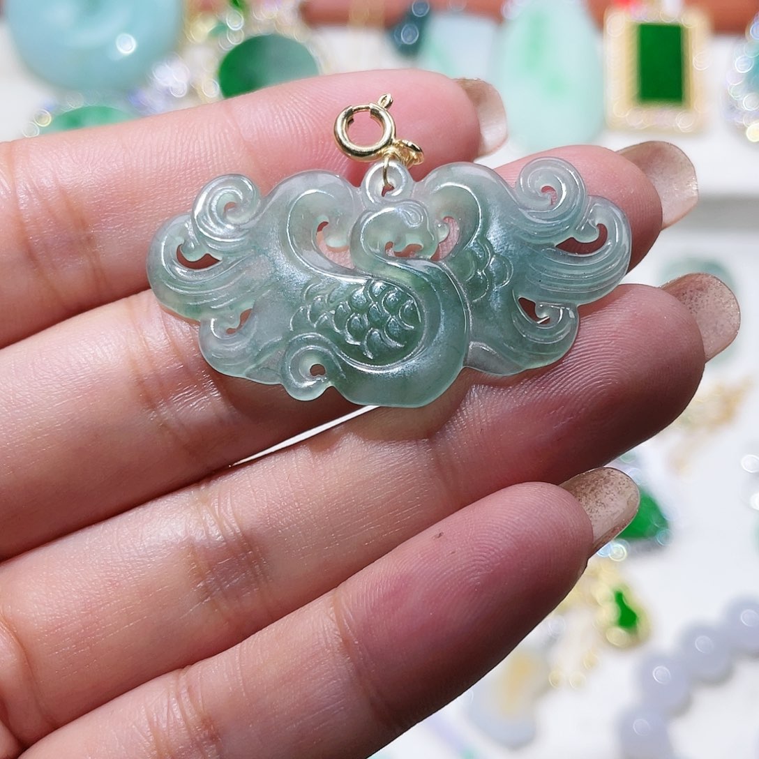 翡翠未镶嵌颈饰天然翡翠