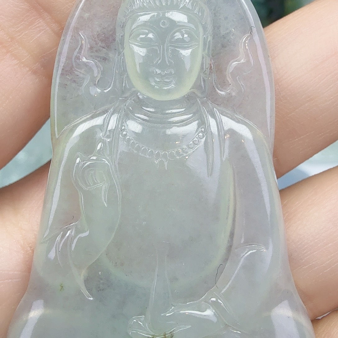 翡翠颈饰未镶嵌素衣