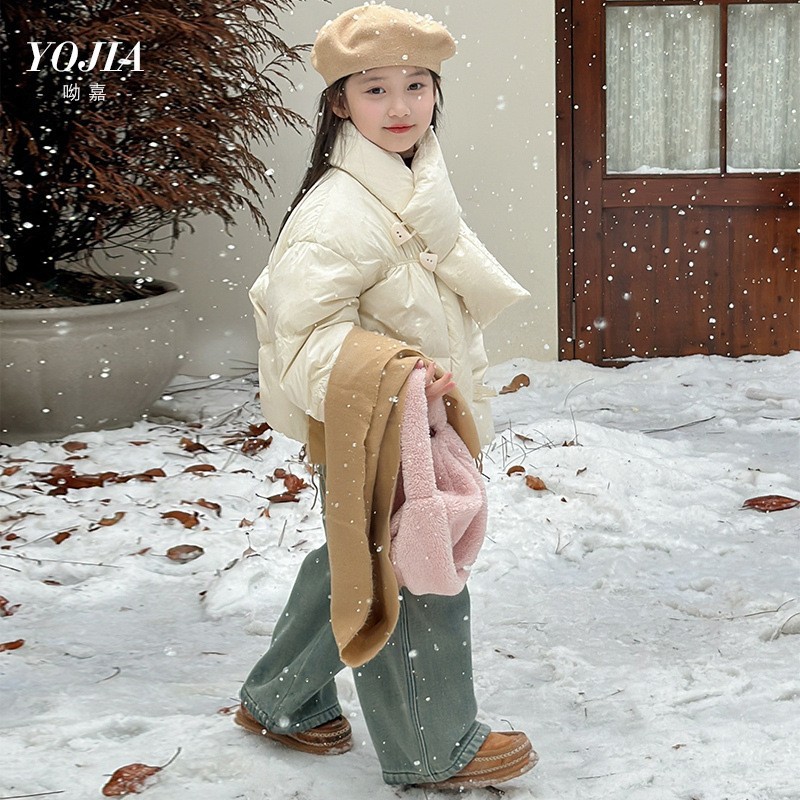 女童羽绒服冬款2025新款加厚保暖儿童白鸭绒面包服外套冬装