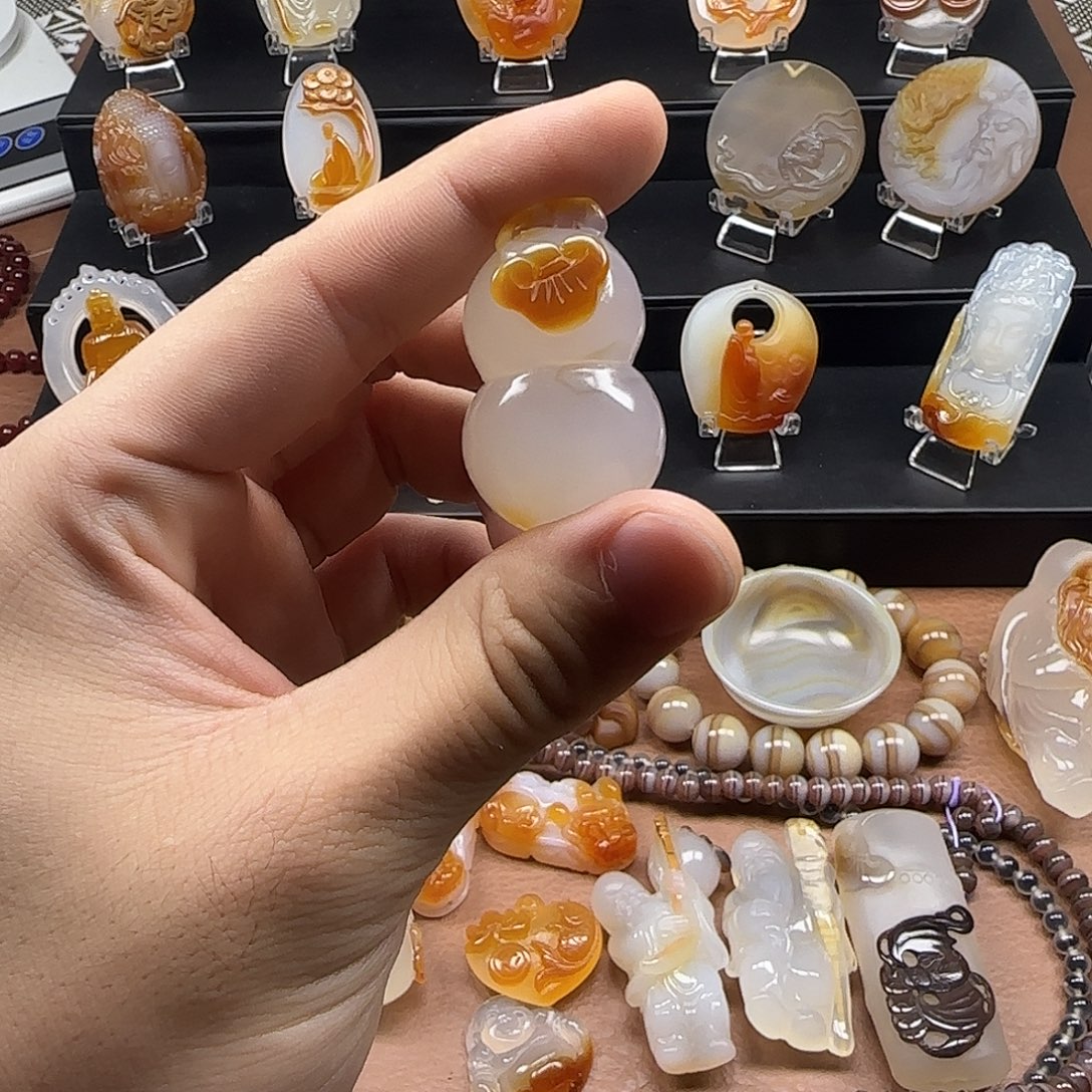 玛瑙/玉髓未镶嵌吊坠(不含链)