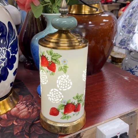 瓶瑕疵。。。。。。。。。。。。。。。。