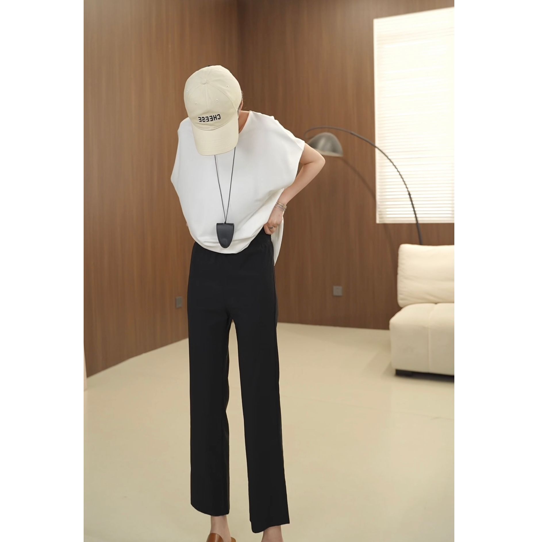 硕哥垂感显瘦九分裤百搭弹力高腰喇叭裤柔软休闲 23498