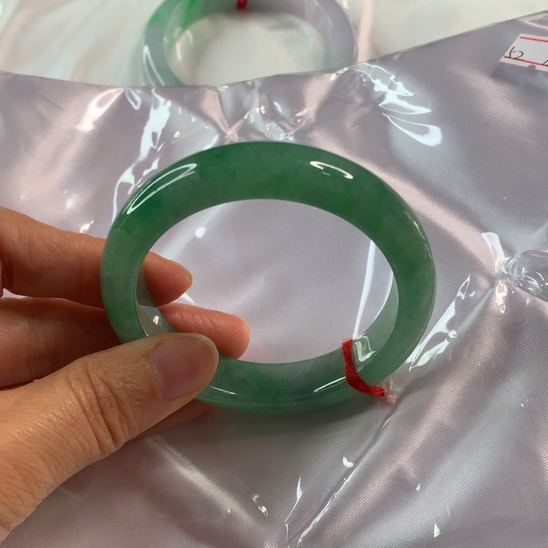 一***落翡翠未镶嵌手镯翡翠手镯52.5