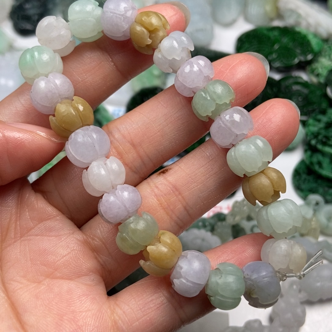 定制翡翠未镶嵌翡翠