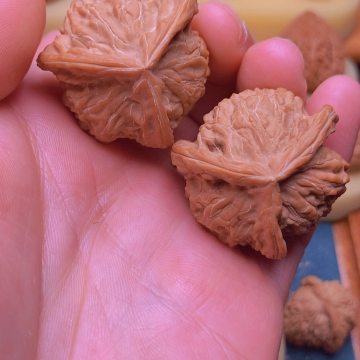 把件文玩核桃39全品盘山公子帽三棱正奔球体