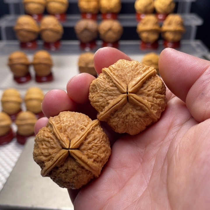 文玩核桃把件16小四喜