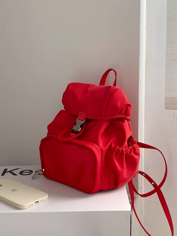 【旧邮札】新款轻便布红色双肩包质感百搭大容量通勤包包