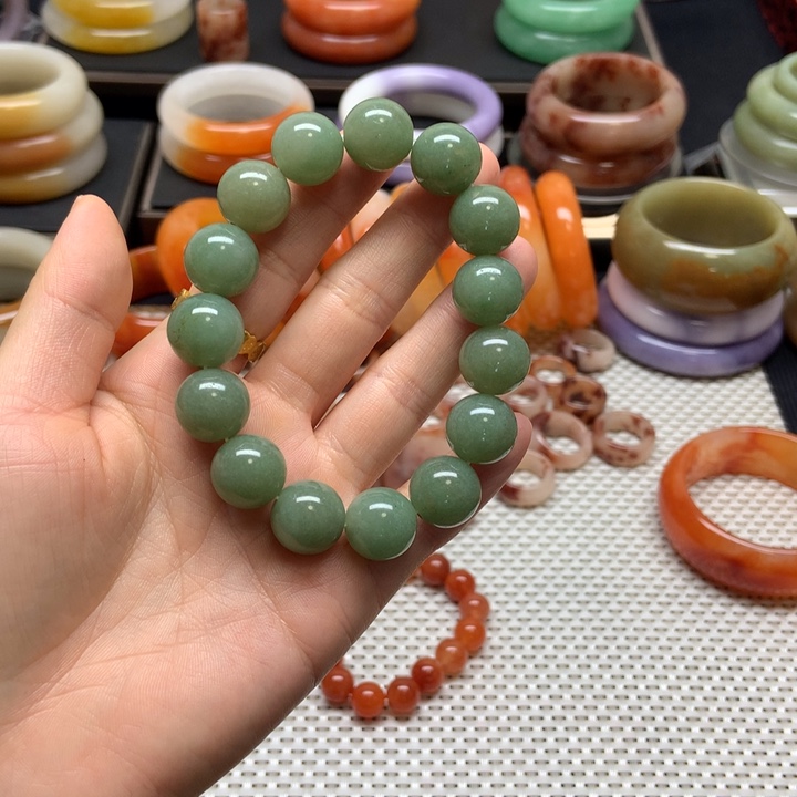 石英质玉未镶嵌手串