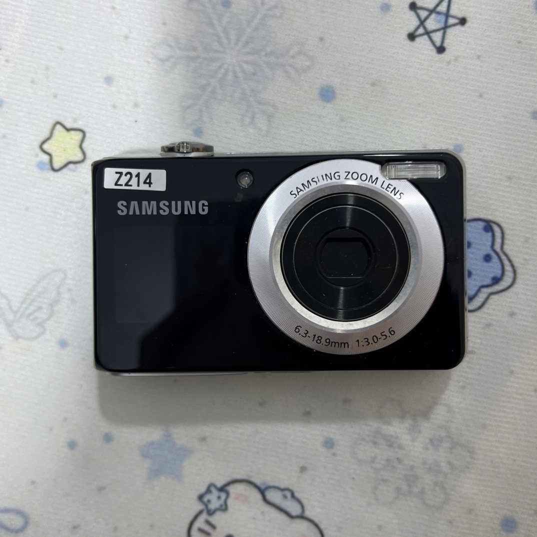 9新 Samsung/三星 PL100 双屏可自拍 二手ccd相机no退换