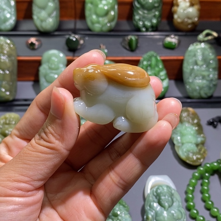 未镶嵌和田玉挂件