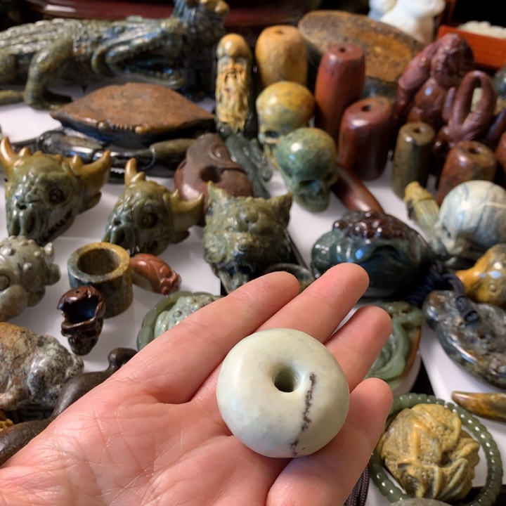 手链未镶嵌岫岩河磨玉（透闪石质玉）