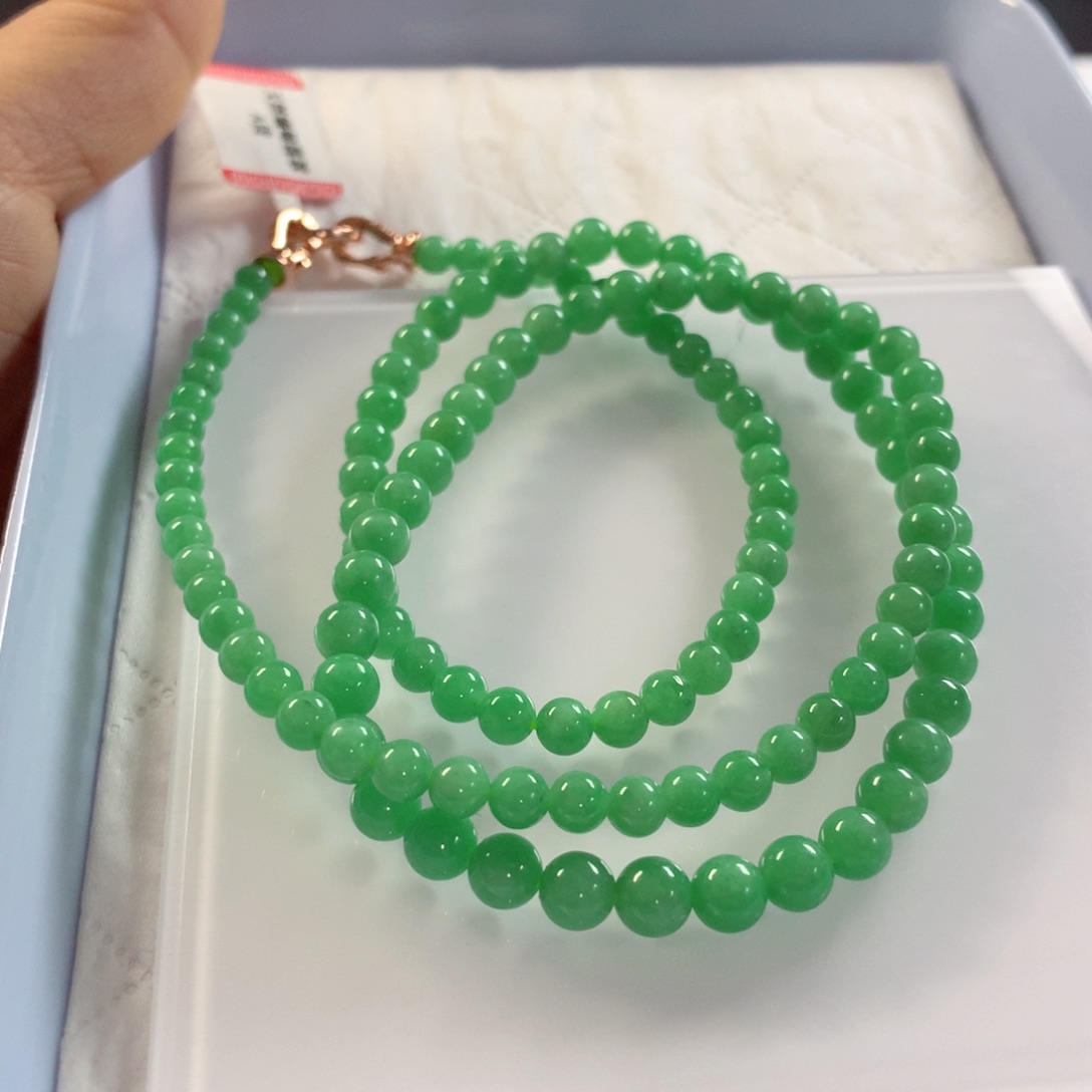 翡翠未镶嵌颈饰项链