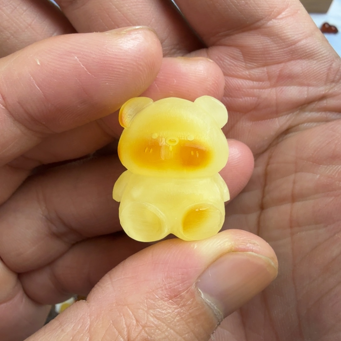 勇***涯琥珀未镶嵌珠宝奇石