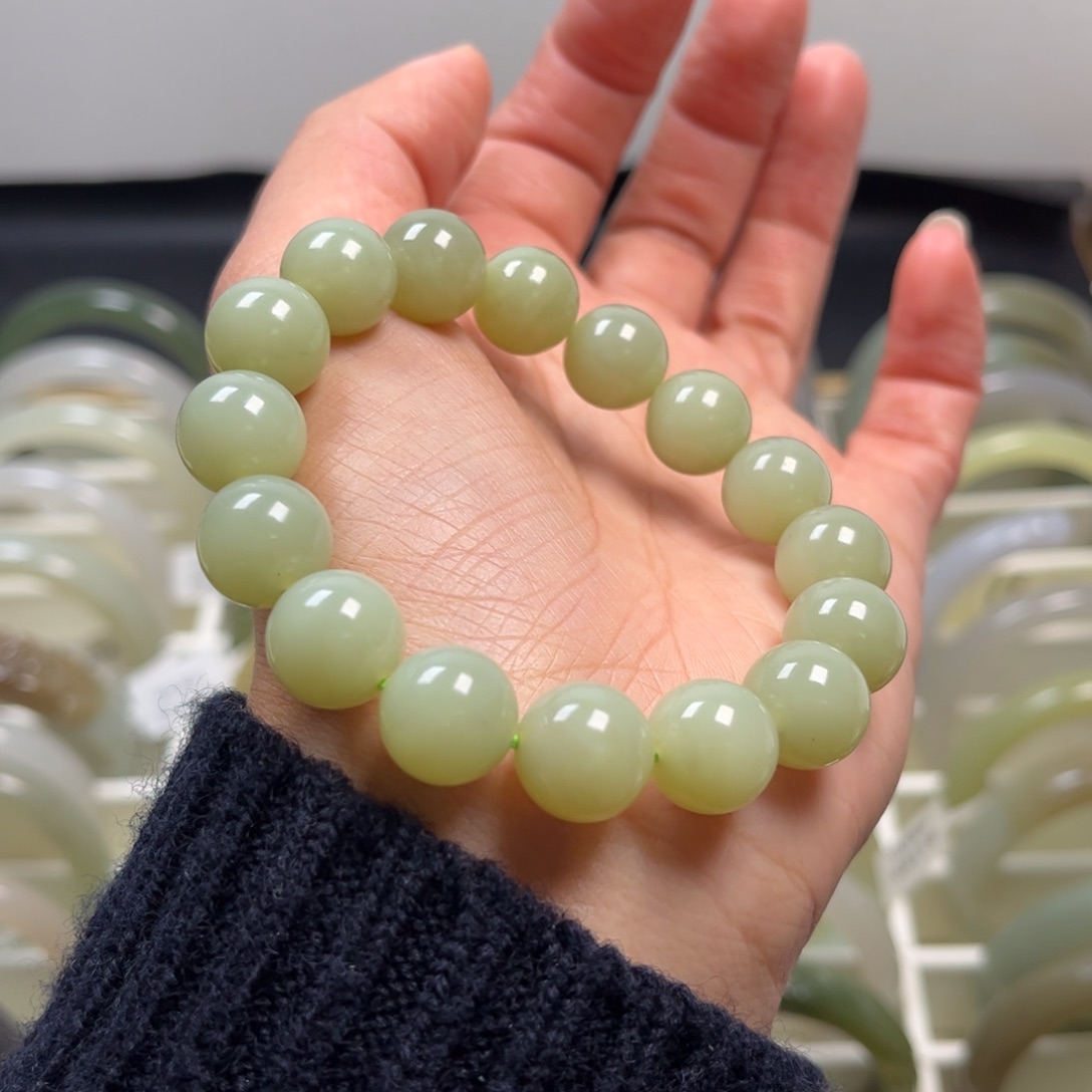 和田玉未镶嵌手链