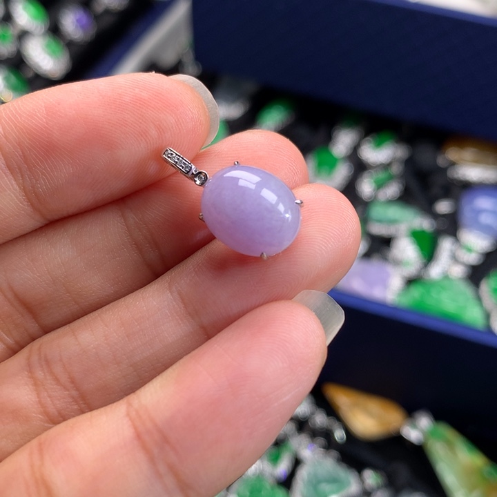 翡翠吊坠(不含链)18K金镶嵌