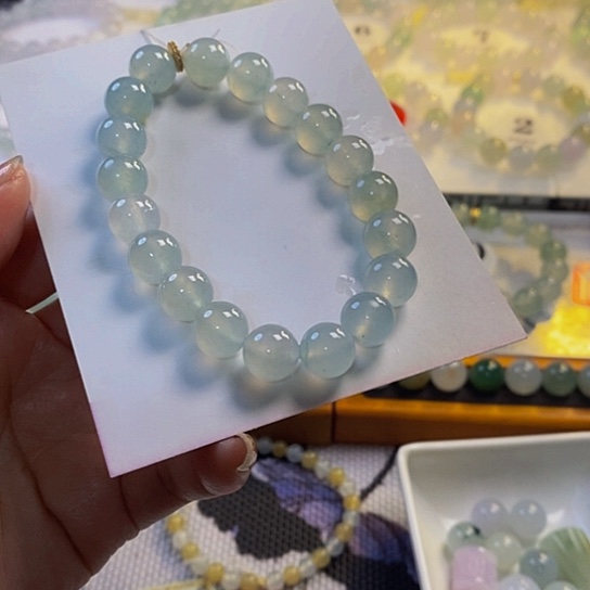定制翡翠未镶嵌翡翠.