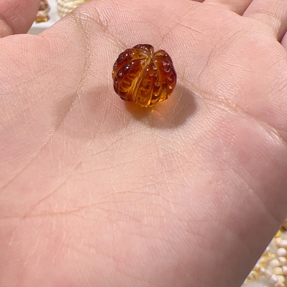 琥珀未镶嵌珠宝奇石红沁南瓜配饰