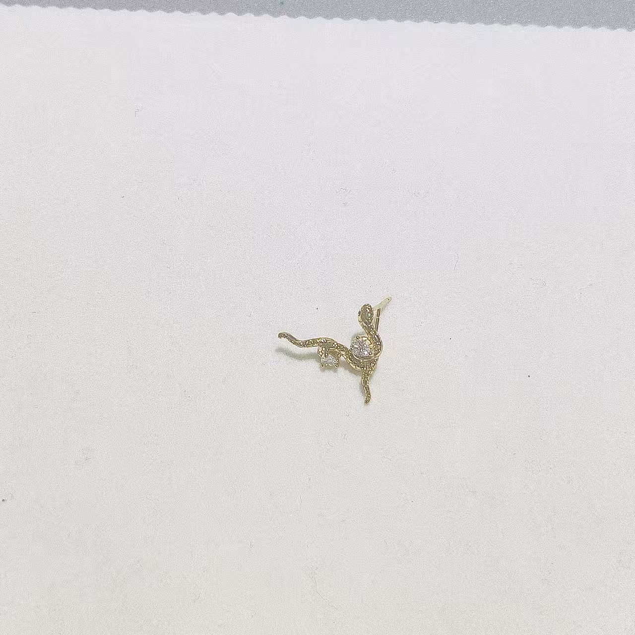 铜合金合成锆石耳饰  饰品A300