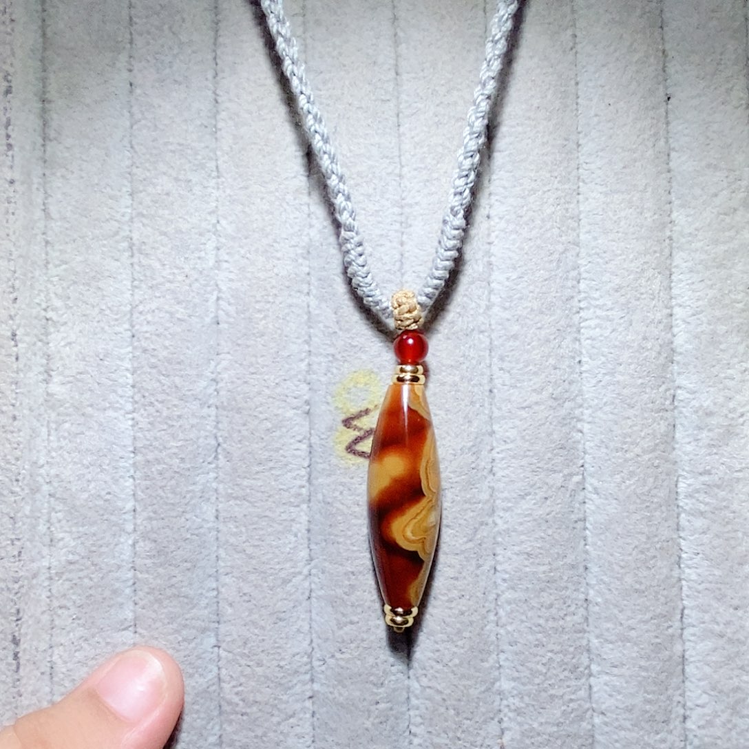 玛瑙/玉髓颈饰未镶嵌