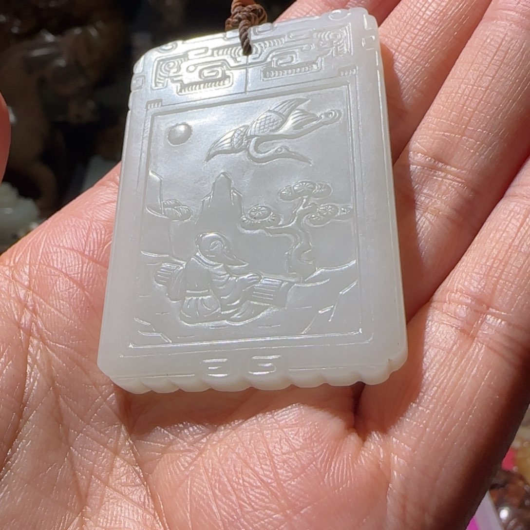 和田玉挂件未镶嵌如****掌