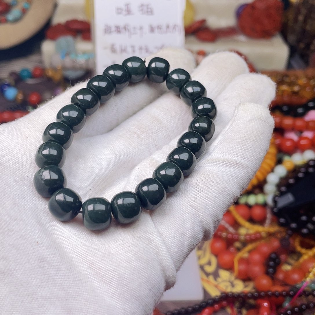 玛瑙/玉髓手链未镶嵌渤****岩45710