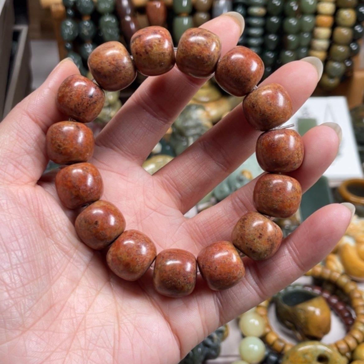 【闪购商品】岫岩河磨玉（透闪石质玉）手链未镶嵌