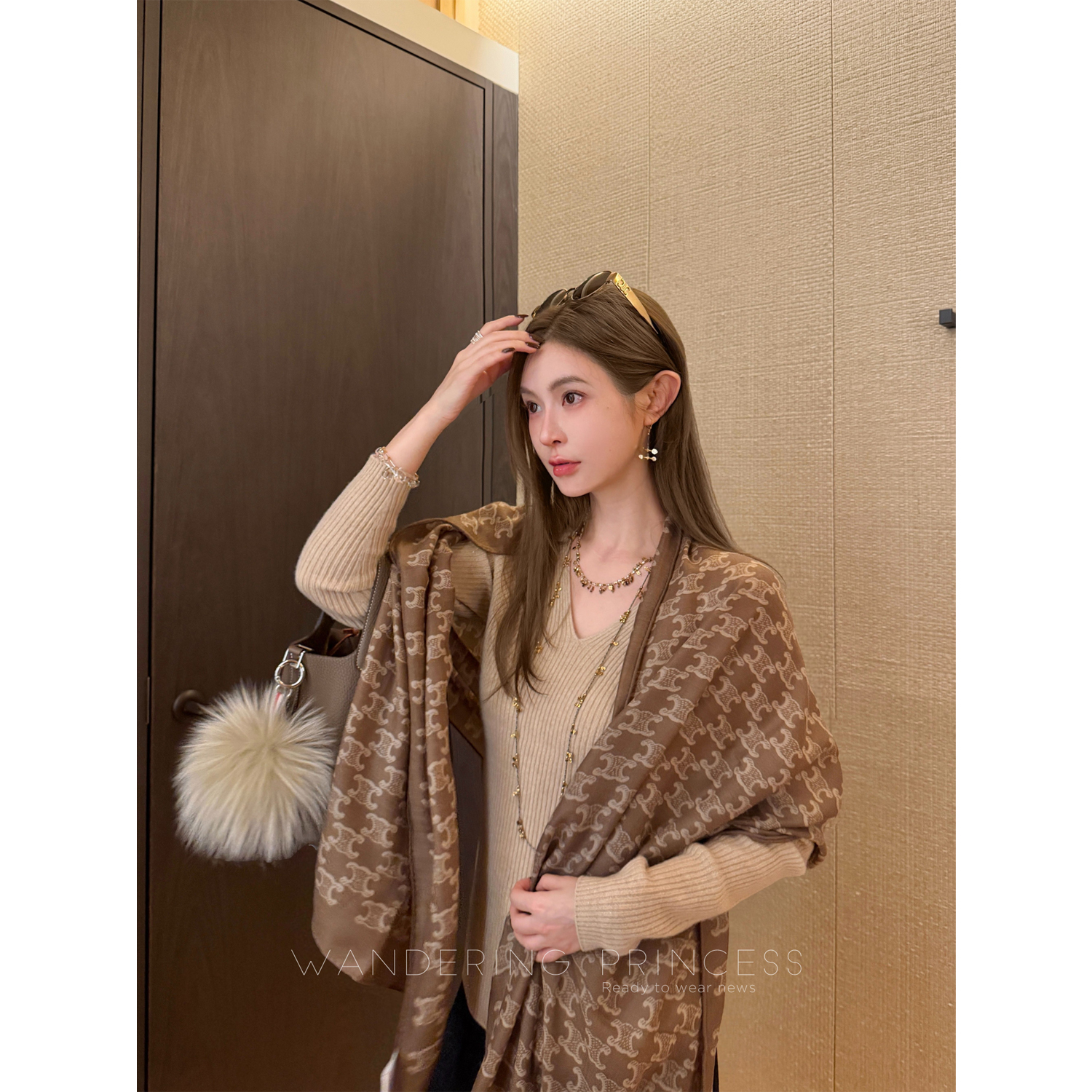 钱美西 100山羊绒粗针加厚 日本岛精无缝一体长袖套头V领针织衫女