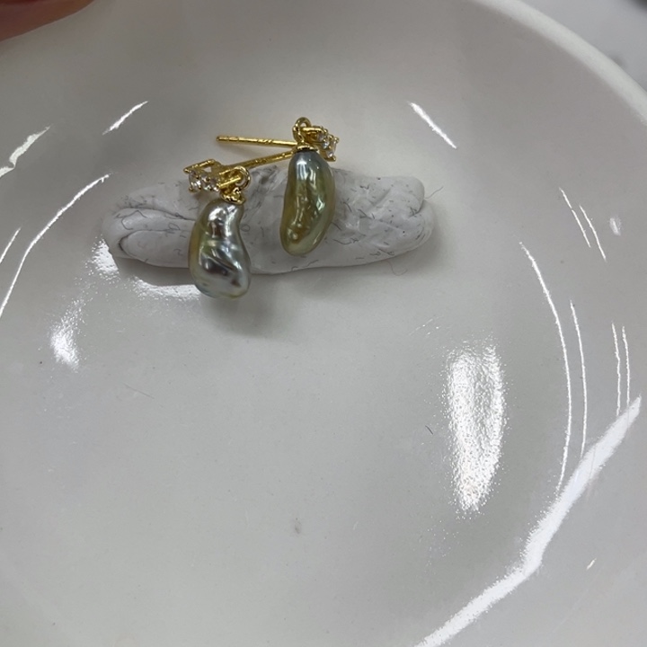 银S925镶嵌耳饰海水珍珠