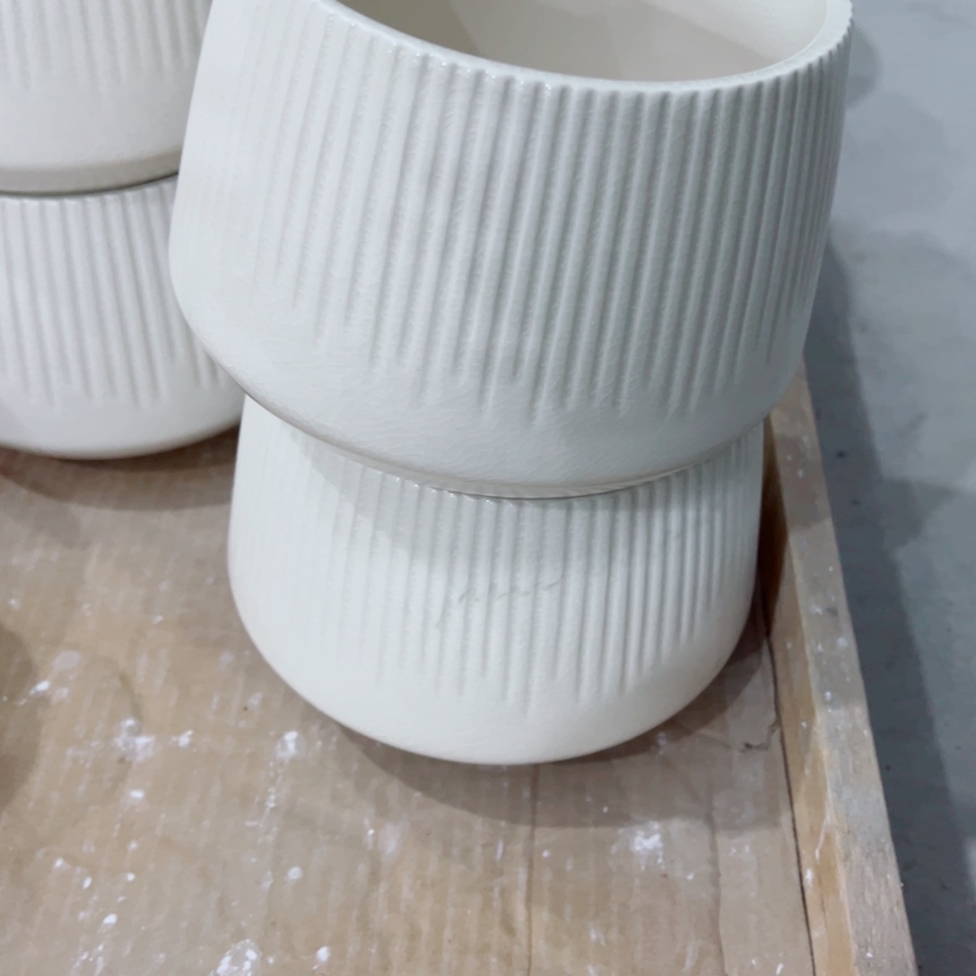 有孔，陶瓷花盆满10米包邮发货