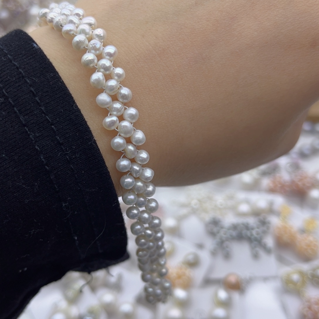 颈饰未镶嵌淡水珍珠
