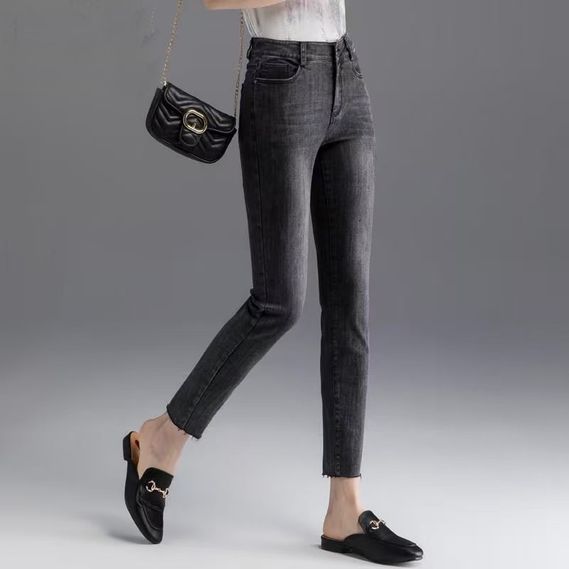 C77女士春夏季显瘦水洗棉弹力外穿直筒软牛仔裤百搭高腰修身