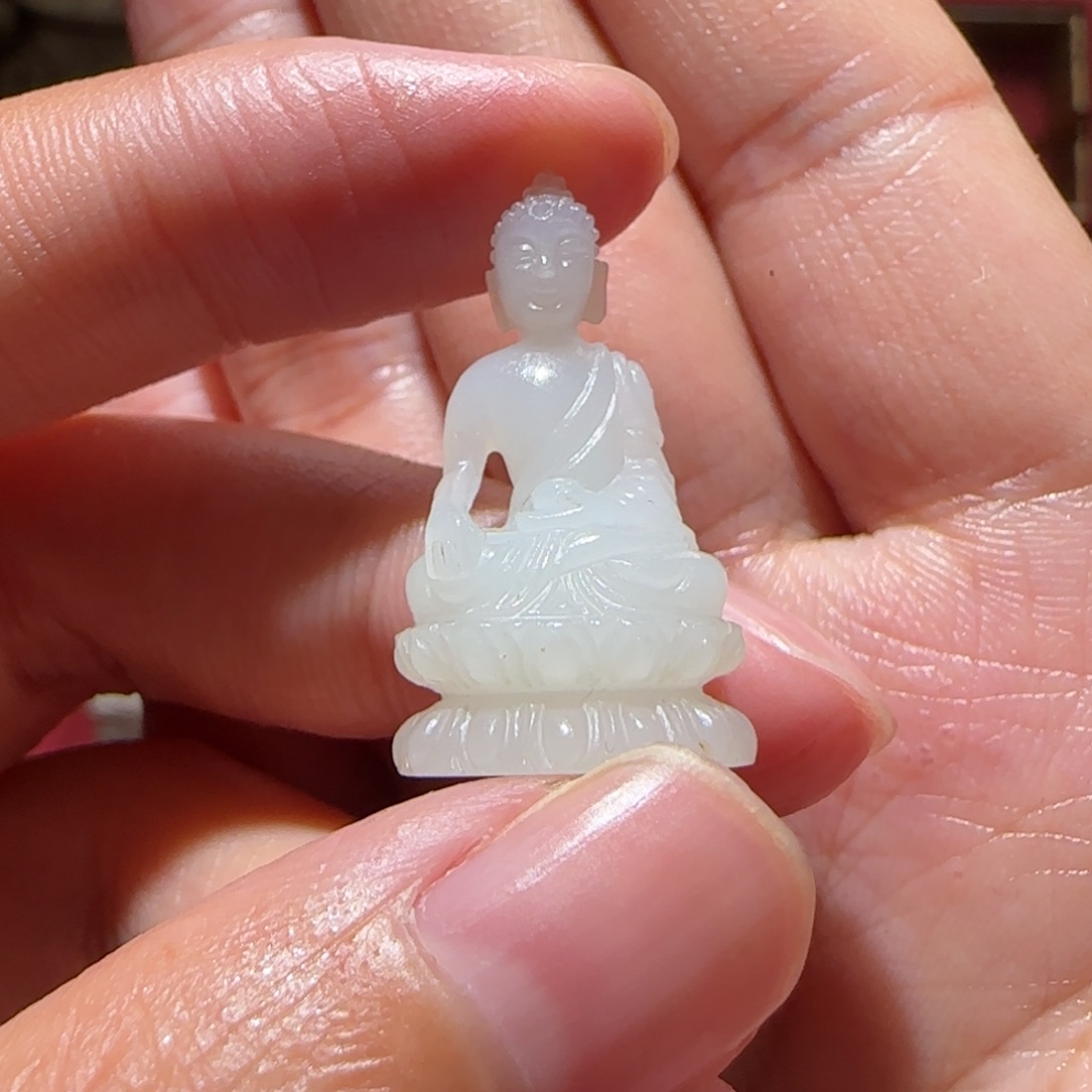 和田玉挂件未镶嵌物**宝