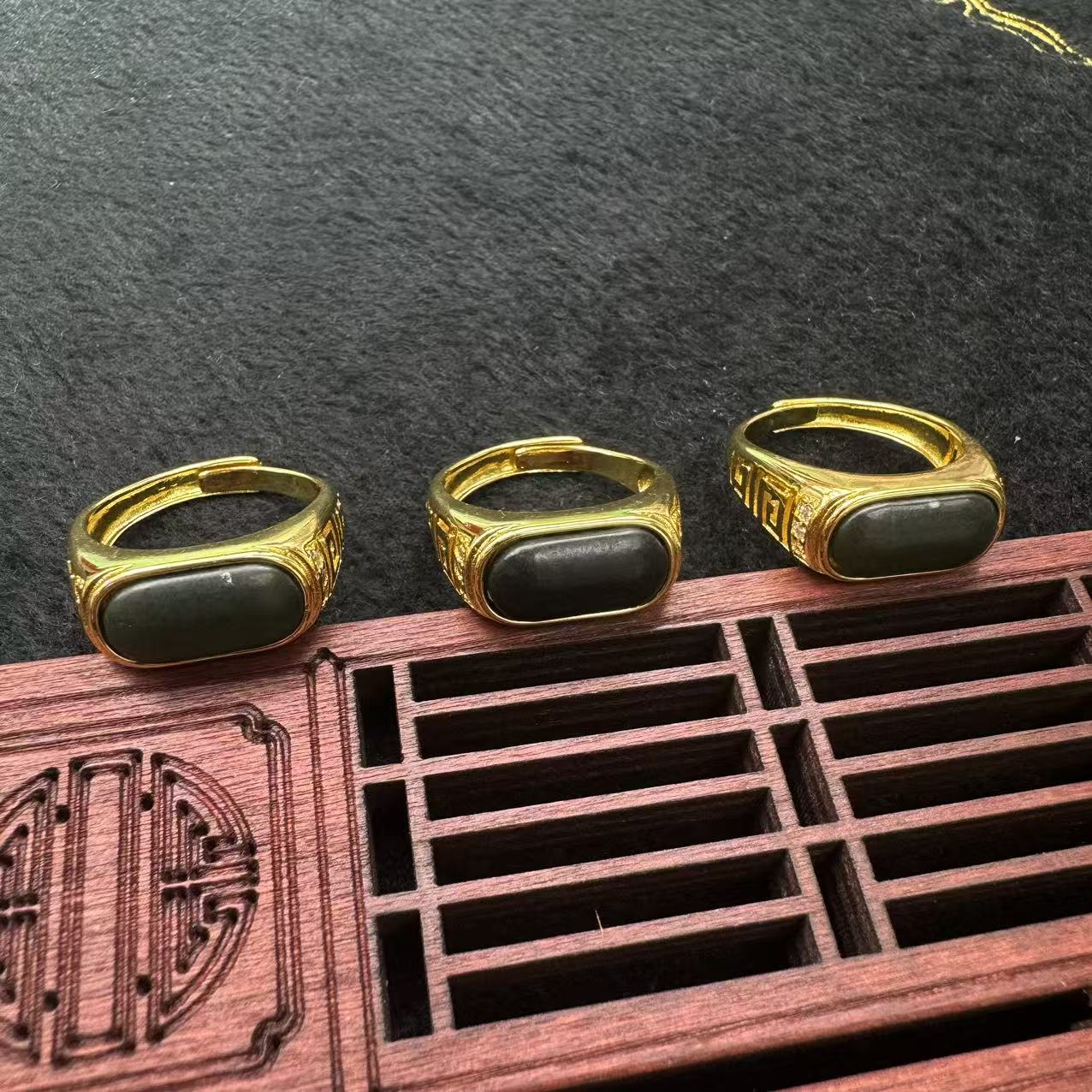 【刘少文】一系全巨墨和田玉戒指-HT-B222-多样性只发一件