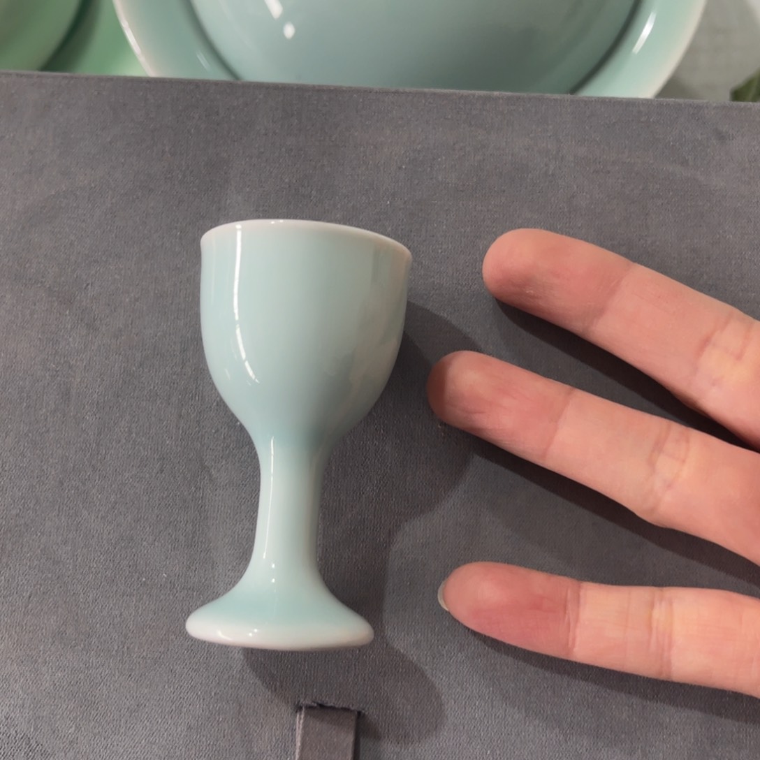 瓷片哈哈哈哈哈哈火锅