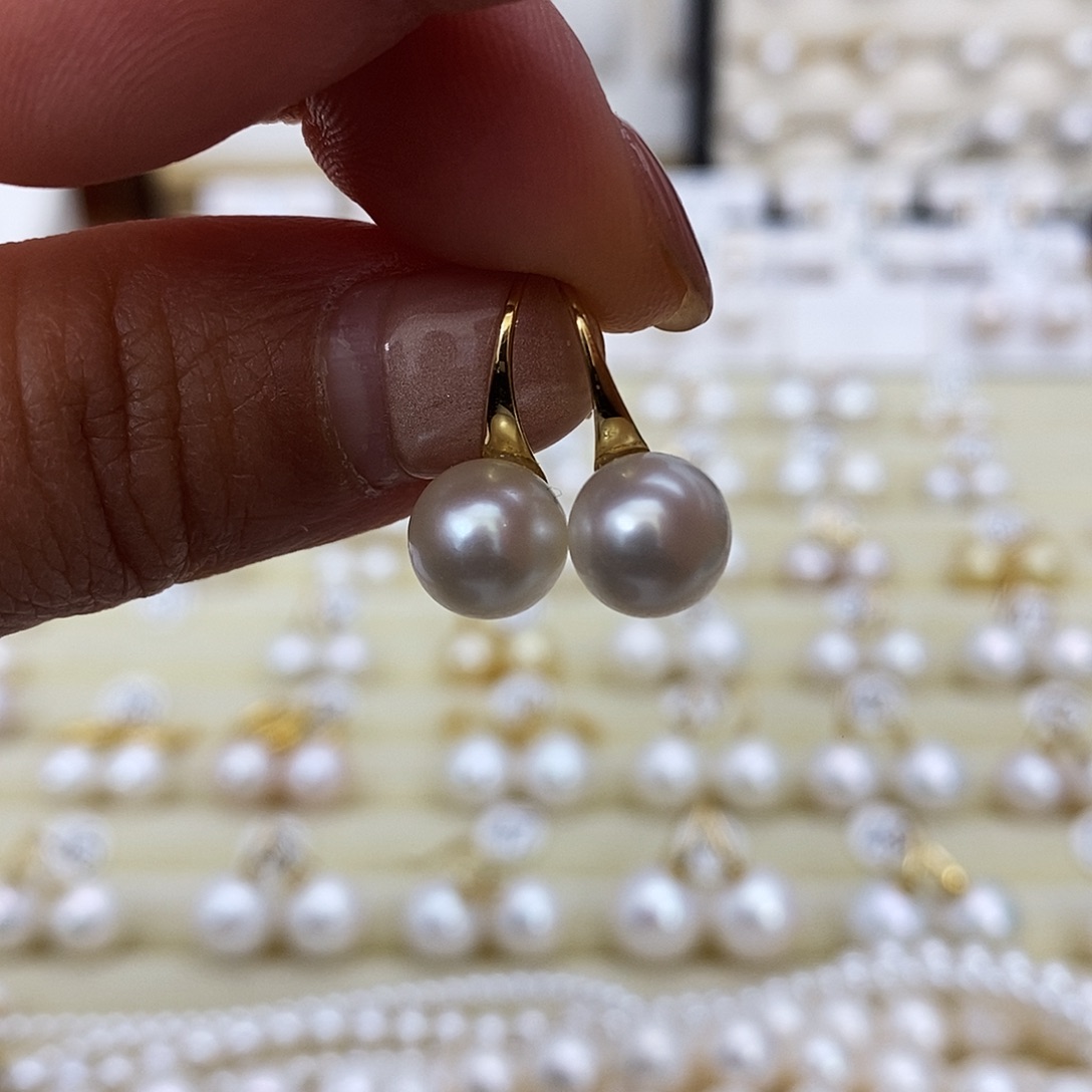 淡水珍珠耳饰18K金镶嵌