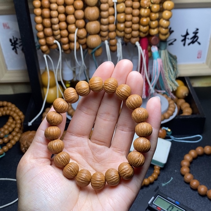 吊坠猴头核桃土豪