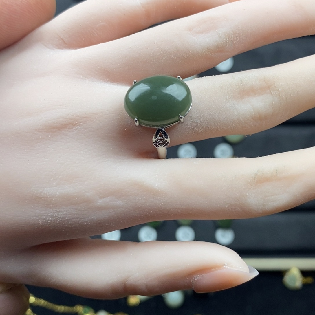 和田玉（青玉）戒指合金