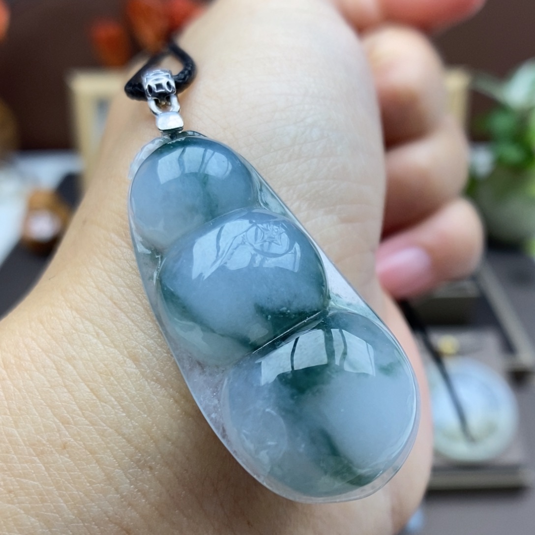 【闪购商品】颈饰银S925镶嵌翡翠7